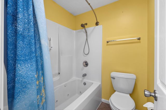 205 Horseshoe Court, Frankfort, KY 40601