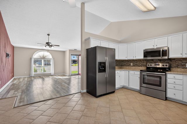 205 Horseshoe Court, Frankfort, KY 40601