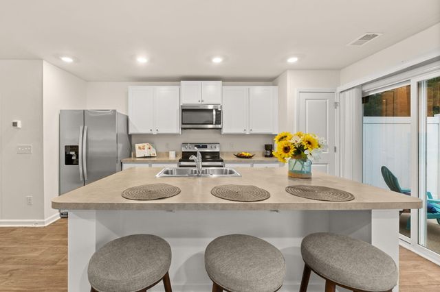 130 Gaura Lane, Summerville, SC 29483