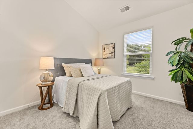 130 Gaura Lane, Summerville, SC 29483