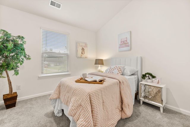 130 Gaura Lane, Summerville, SC 29483