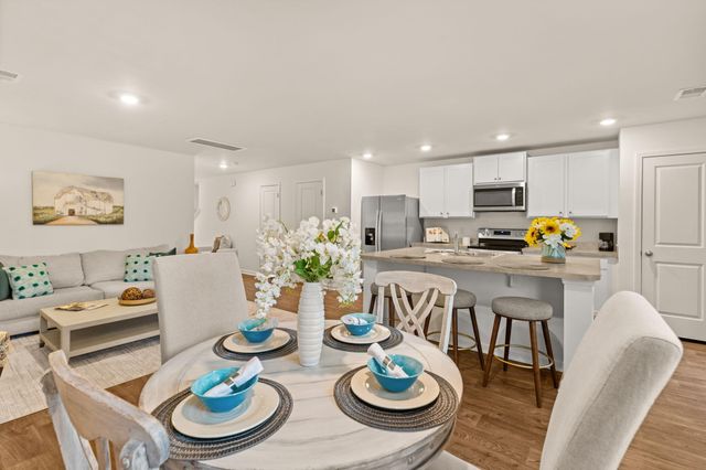 130 Gaura Lane, Summerville, SC 29483