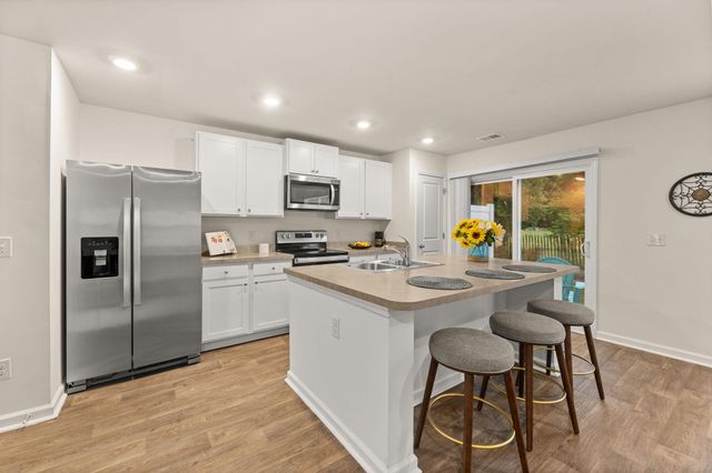 130 Gaura Lane, Summerville, SC 29483