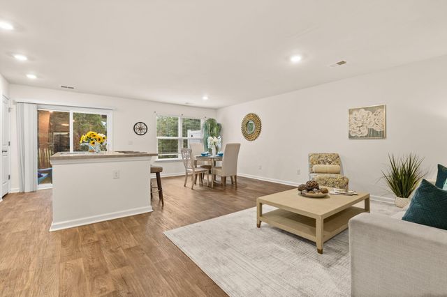 130 Gaura Lane, Summerville, SC 29483