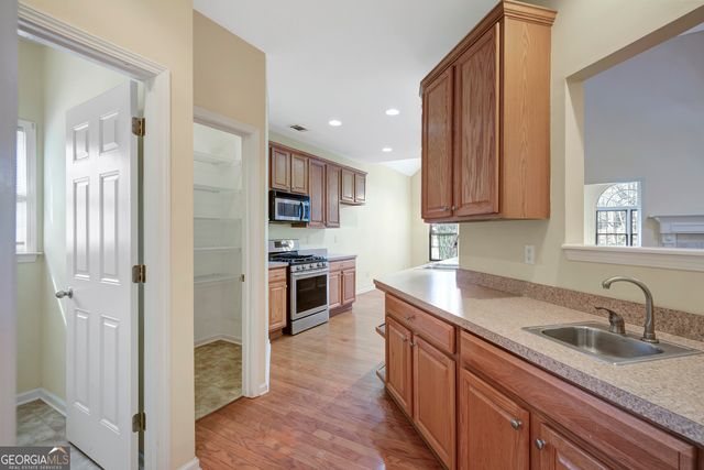 12271 Molly Sue Lane, Fayetteville, GA 30215