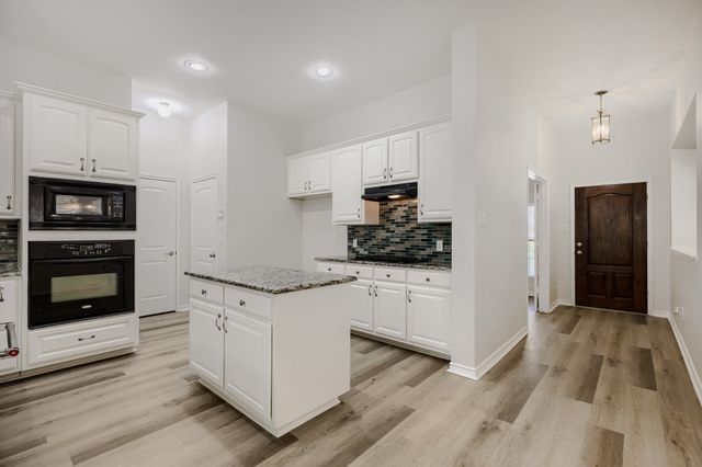 5712 Broken Spur, Mckinney, TX 75070