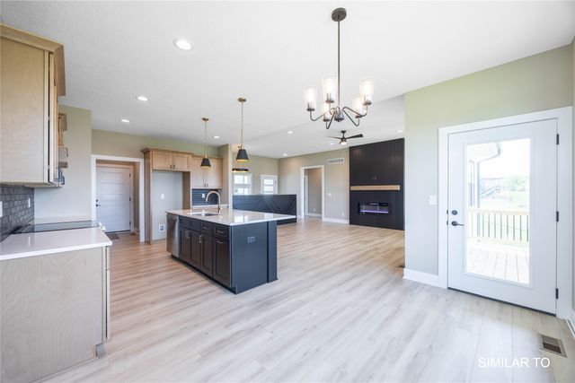 2702 Ponte Place, Adel, IA 50003