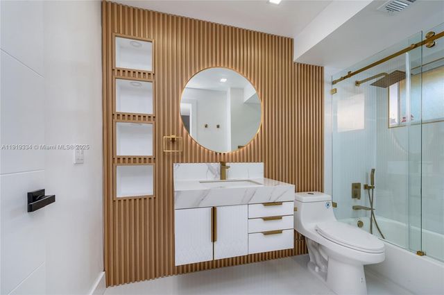 8415 SW 107th Ave 338W, Miami, FL 33173