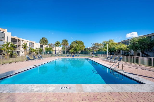 8415 SW 107th Ave 338W, Miami, FL 33173