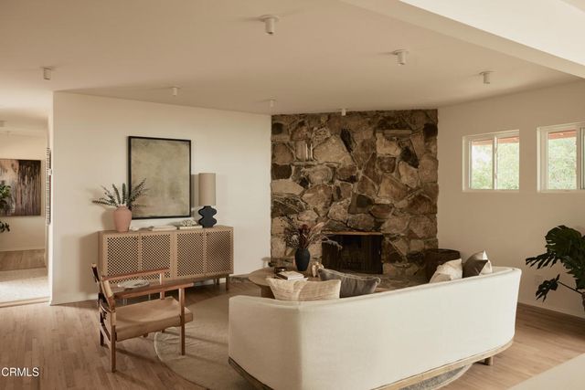 6002 Springvale Drive, Los Angeles, CA 90042