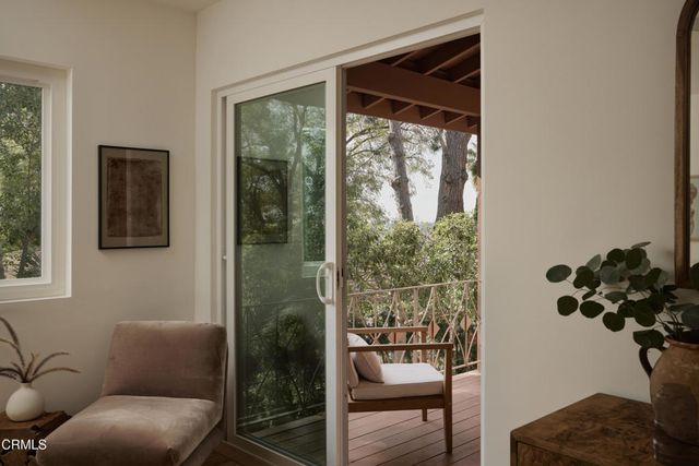 6002 Springvale Drive, Los Angeles, CA 90042