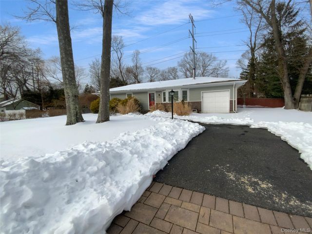 269 Prince Road, Brookhaven, NY 11778