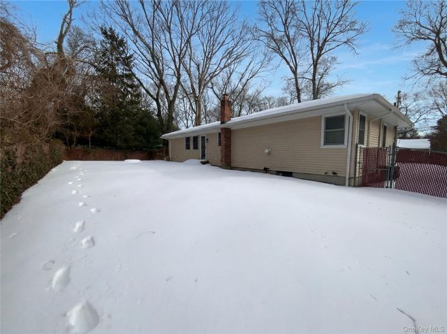 269 Prince Road, Brookhaven, NY 11778