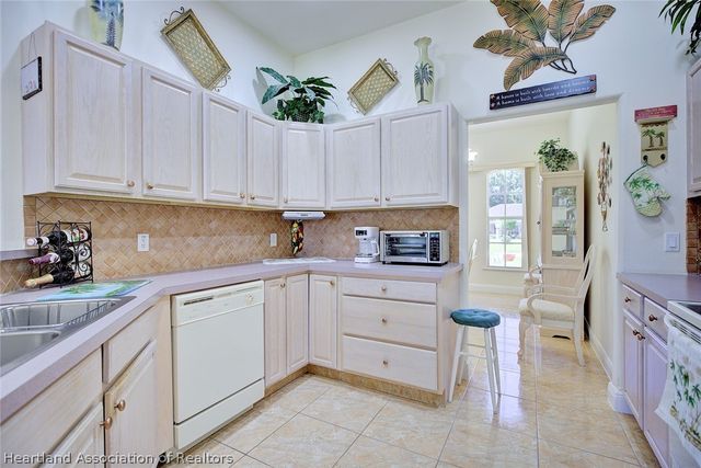 2320 Jackson Drive, Sebring, FL 33870