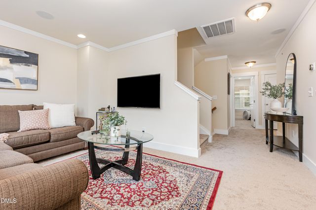 9202 Giralda Walk, Raleigh, NC 27617