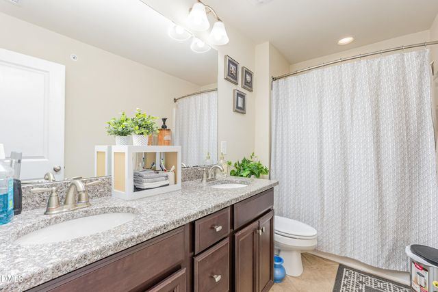 9202 Giralda Walk, Raleigh, NC 27617