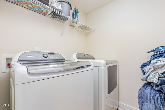 9202 Giralda Walk, Raleigh, NC 27617