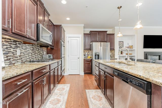 9202 Giralda Walk, Raleigh, NC 27617