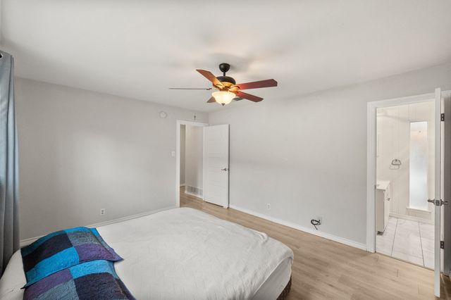 2109 Briarwood Boulevard, Arlington, TX 76013