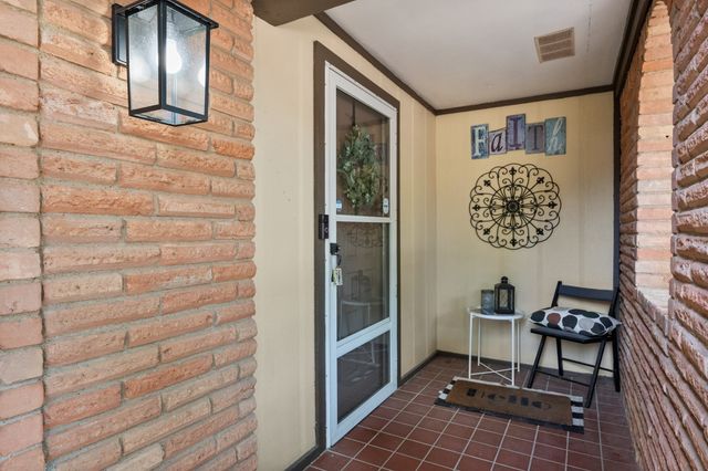 2109 Briarwood Boulevard, Arlington, TX 76013