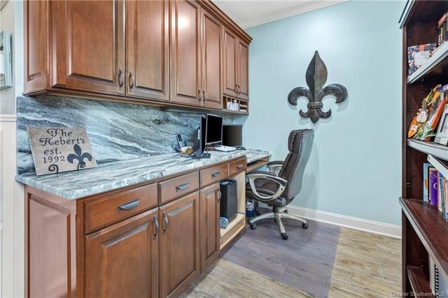 4131 Primrose Drive, Lake Charles, LA 70605