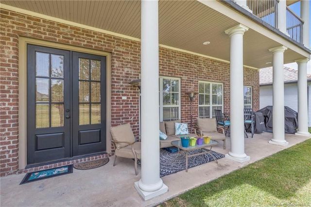 4131 Primrose Drive, Lake Charles, LA 70605