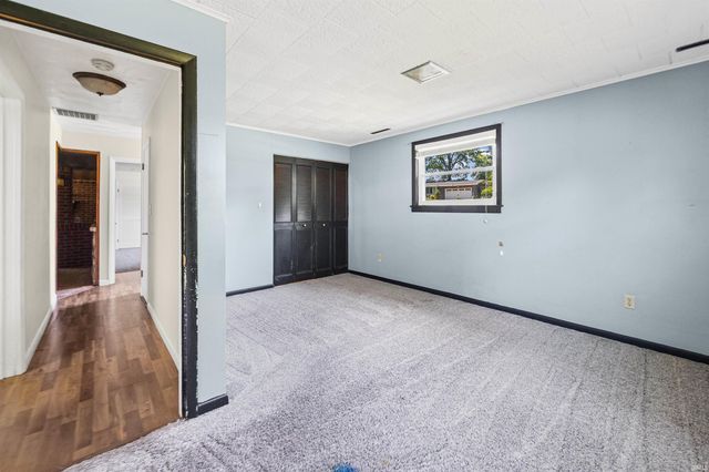202 Blueberry Lane, West Lafayette, IN 47906