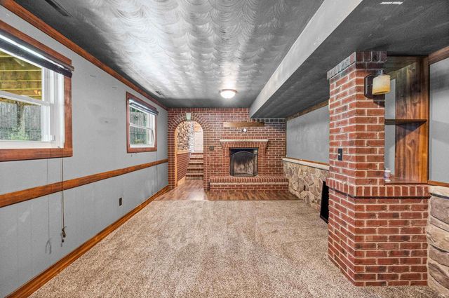 202 Blueberry Lane, West Lafayette, IN 47906
