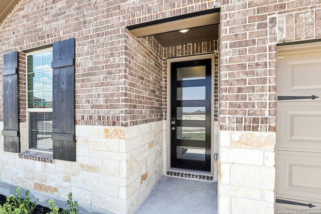 107 Barton Point, Cibolo, TX 78108