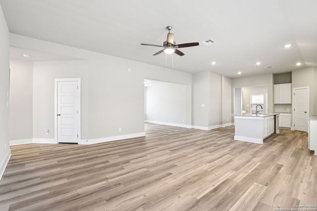 107 Barton Point, Cibolo, TX 78108