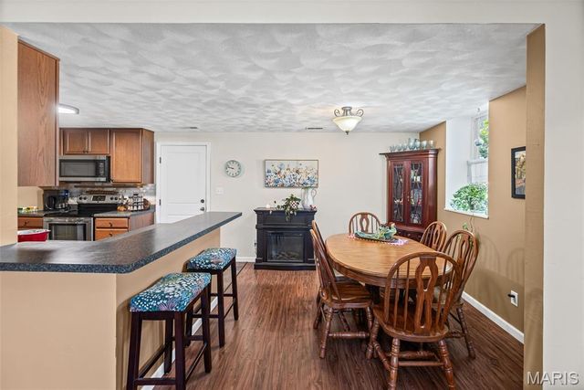 608 S Church Street, Waterloo, IL 62298