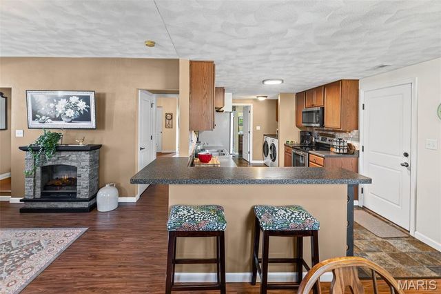 608 S Church Street, Waterloo, IL 62298