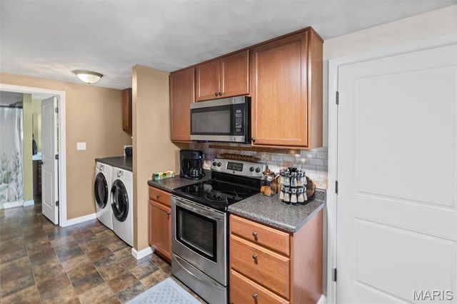 608 S Church Street, Waterloo, IL 62298