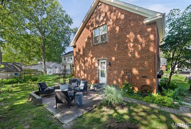 608 S Church Street, Waterloo, IL 62298