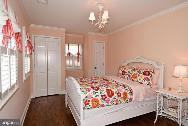 4729 16TH RD N, Arlington, VA 22207