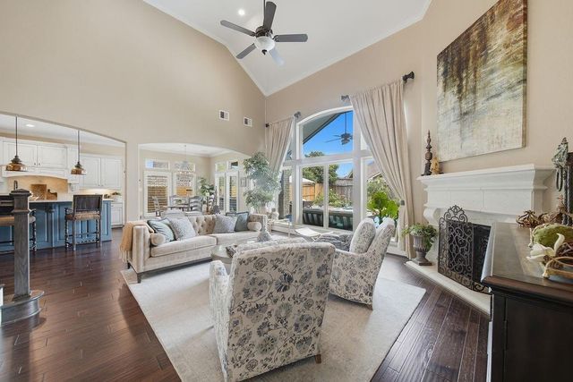 2513 Royal Field Lane, Friendswood, TX 77546