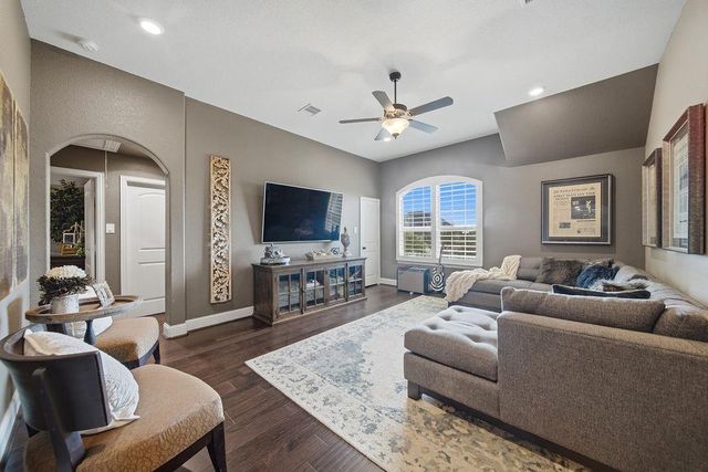 2513 Royal Field Lane, Friendswood, TX 77546