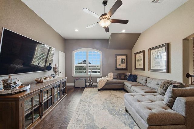 2513 Royal Field Lane, Friendswood, TX 77546