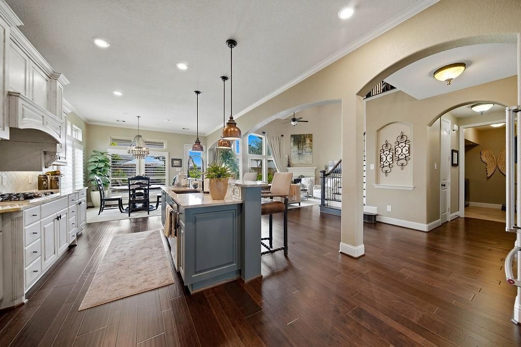 2513 Royal Field Lane, Friendswood, TX 77546