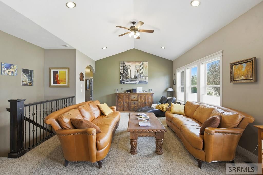 Image 14 of property listing at 5485 Villa Mirage Court, Idaho Falls, ID 83404