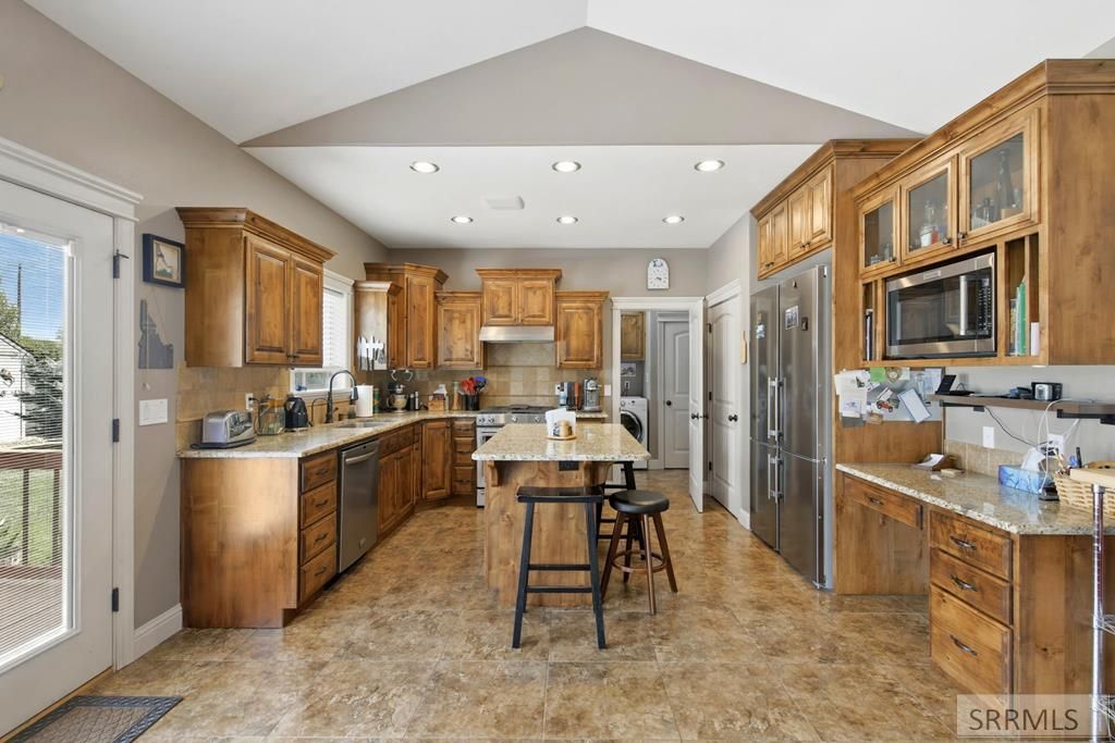 Image 16 of property listing at 5485 Villa Mirage Court, Idaho Falls, ID 83404
