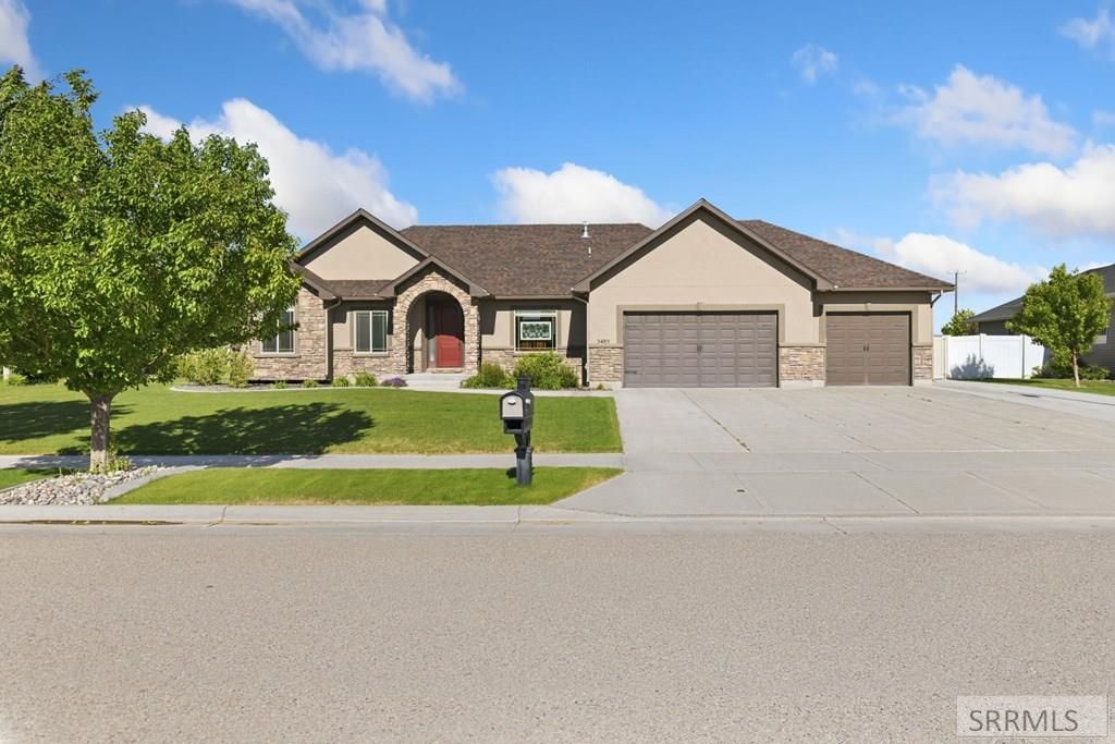 Image 4 of property listing at 5485 Villa Mirage Court, Idaho Falls, ID 83404