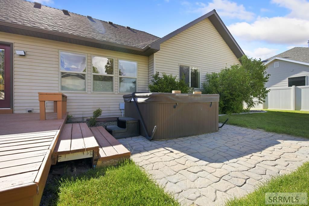 Image 60 of property listing at 5485 Villa Mirage Court, Idaho Falls, ID 83404