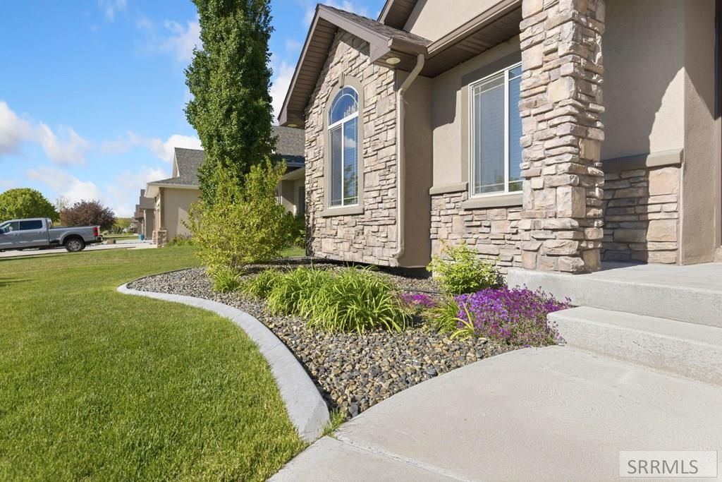 Image 7 of property listing at 5485 Villa Mirage Court, Idaho Falls, ID 83404
