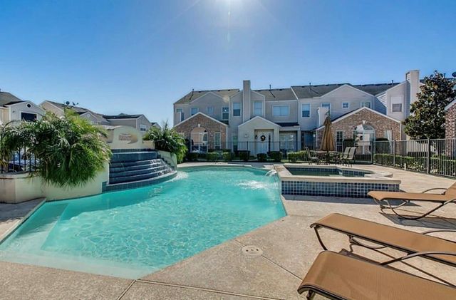 12565 Piping Rock Drive, Houston, TX 77077