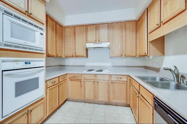 12565 Piping Rock Drive, Houston, TX 77077