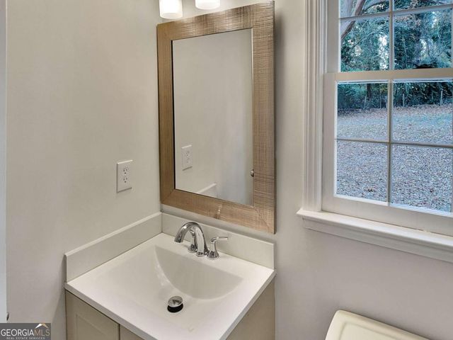 2331 Laura Court, Snellville, GA 30039