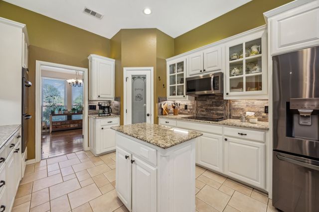404 Birchwood Lane, Haslet, TX 76052