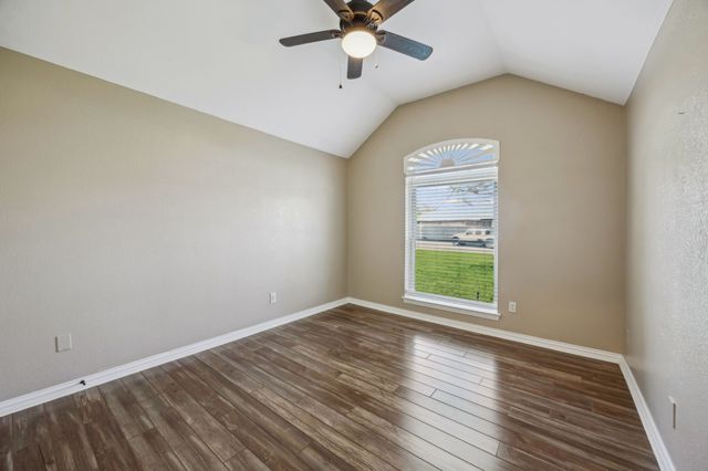 404 Birchwood Lane, Haslet, TX 76052