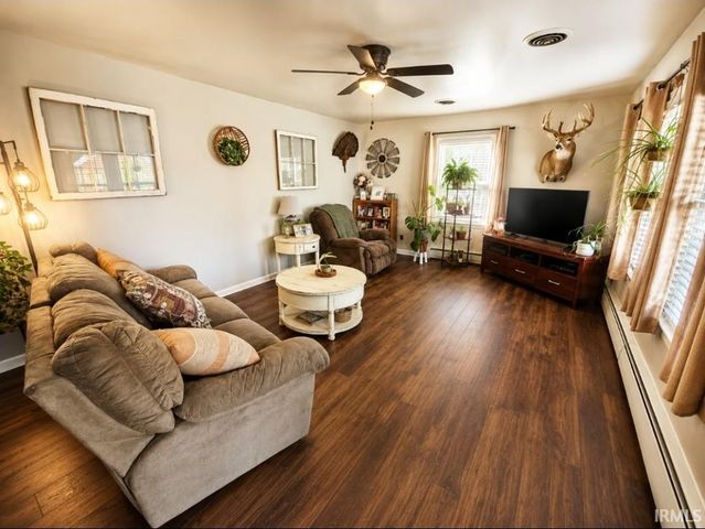 1127 N Canal Street, Mount Vernon, IN 47620